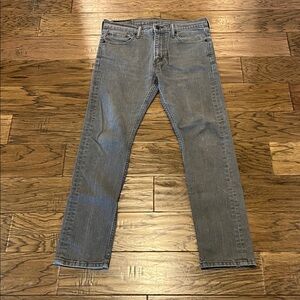 Levi’s 510 Slim Fit Size 33 x 32